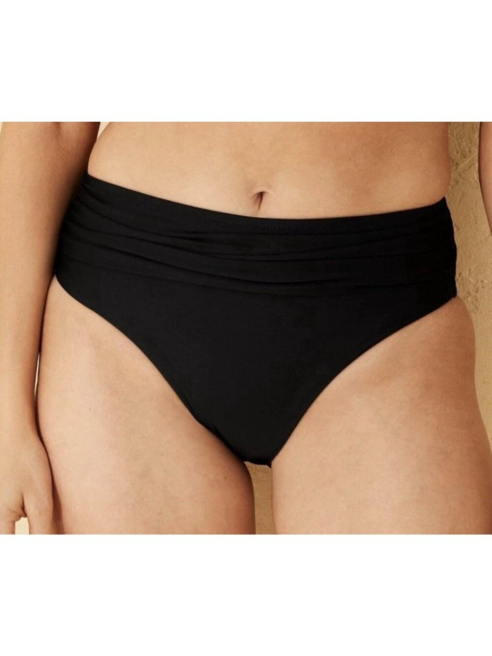 NWT Shade & Shore Black Mid Rise Medium Coverage Shirred Bikini Bottom - Small